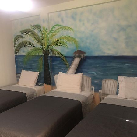 The Bakadeer Inn Belize City Exterior foto