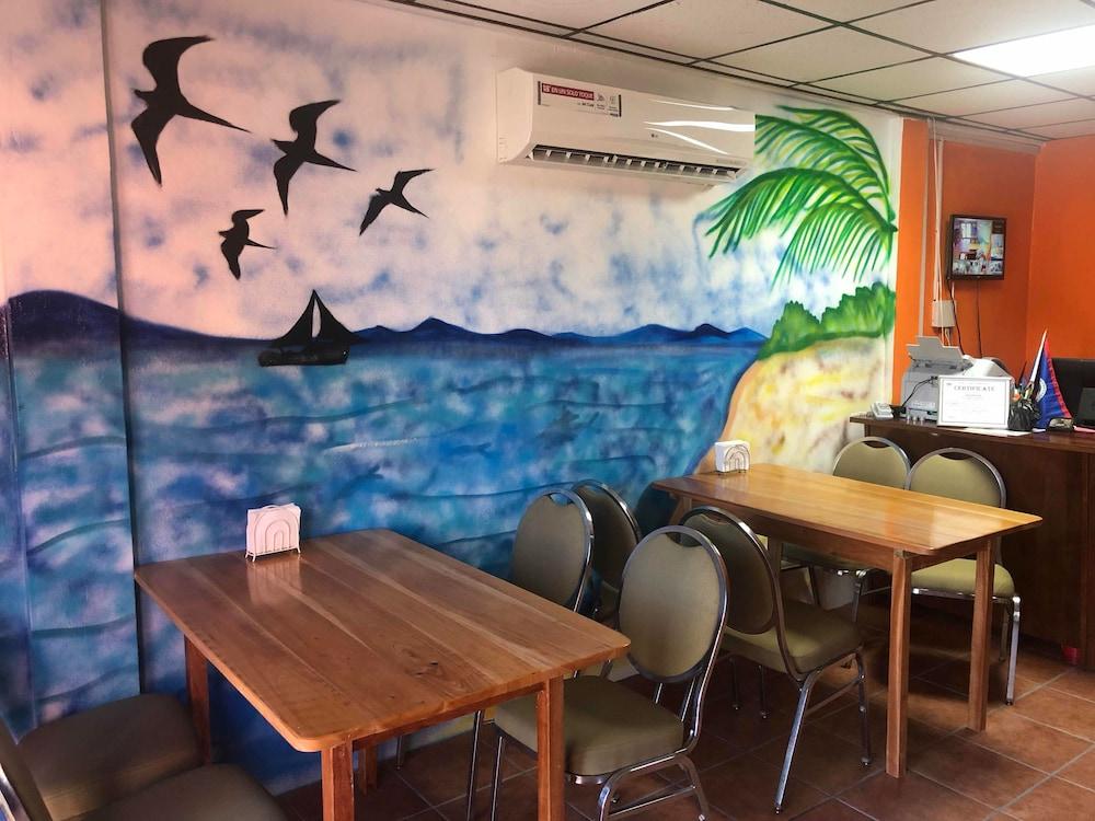 The Bakadeer Inn Belize City Exterior foto