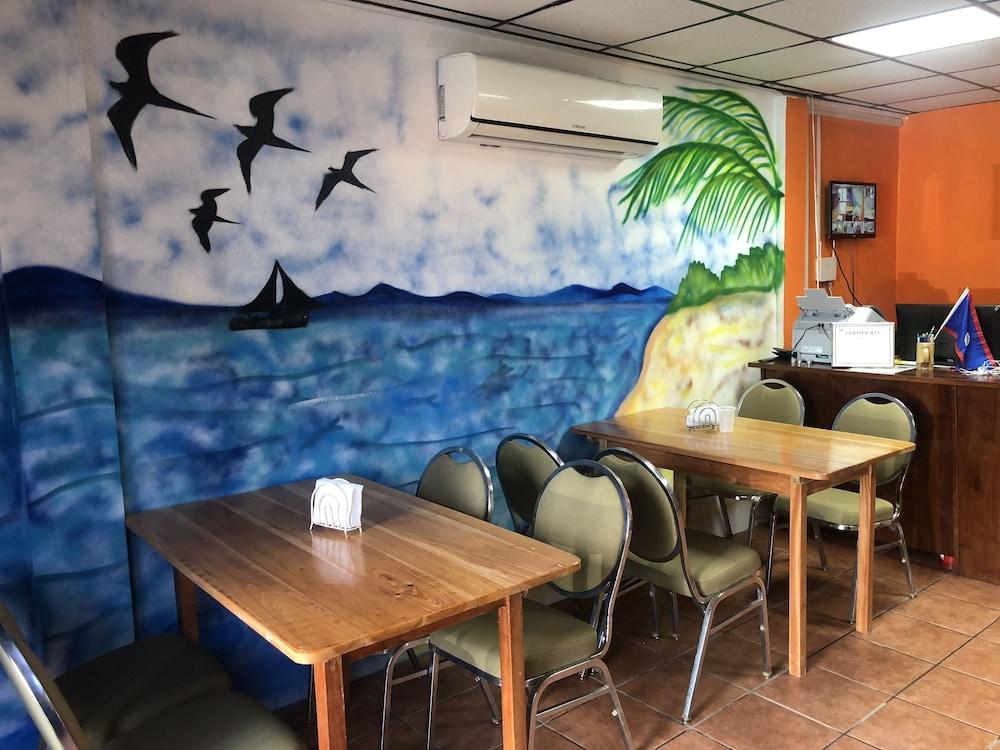 The Bakadeer Inn Belize City Exterior foto